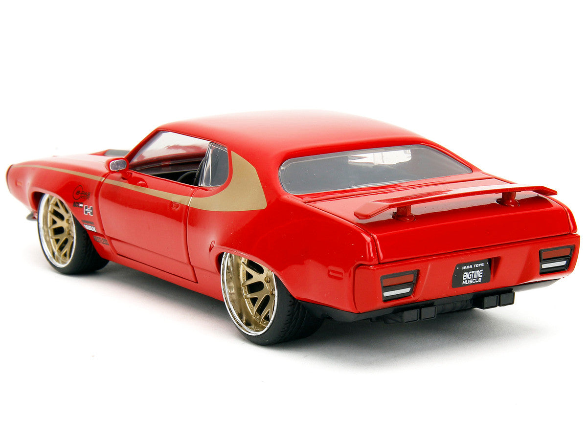 1972 Plymouth GTX Red with Gold Graphics "Bigtime Muscle" Series 1/24 Diecast Model Car by Jada-4
