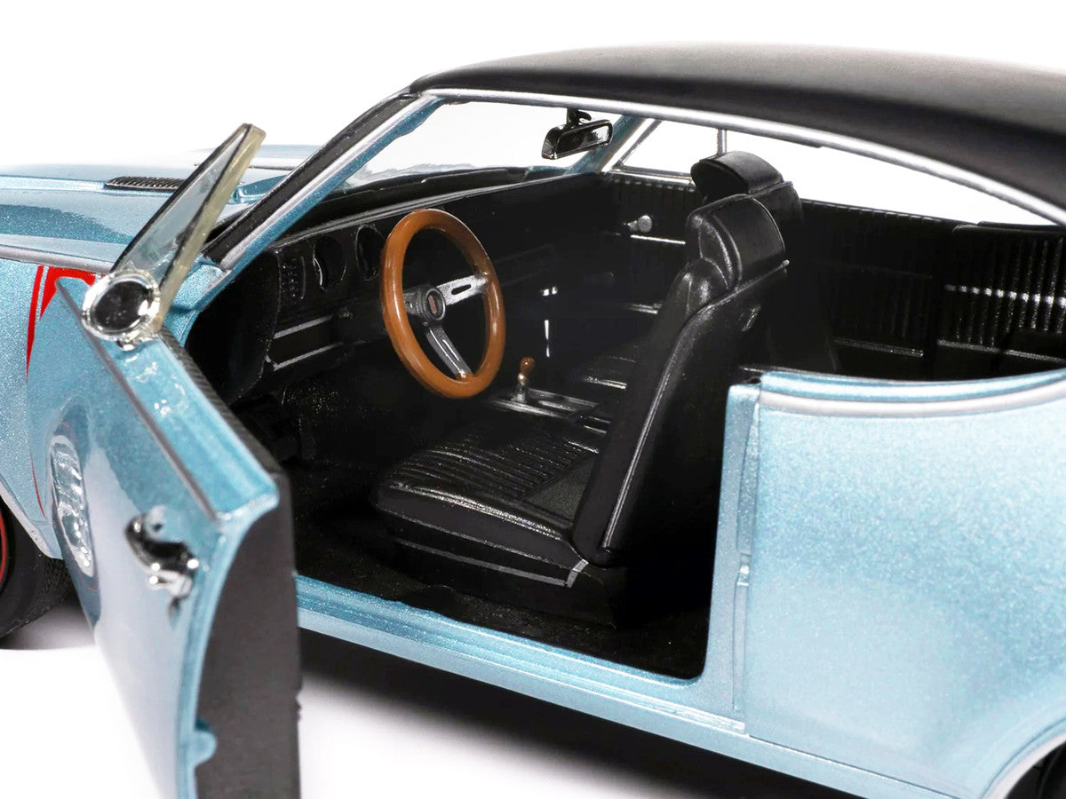 1968 Oldsmobile 442 W30 Holiday Coupe Teal Frost Metallic with Red Stripes and Black Vinyl Top "Hemmings Motor News July 2023 Cover Car" "American Muscle" Series 1/18 Diecast Model Car by Auto World-2