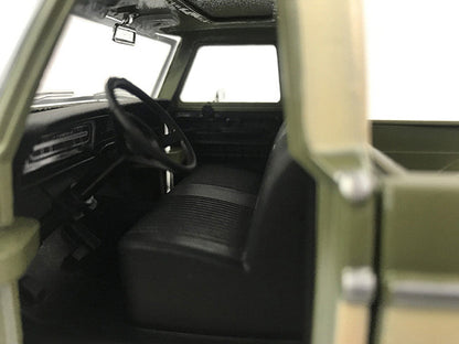 1969 Ford F-100 Pickup Truck Light Green and Cream 1/24 Diecast Model Car by Motormax-0