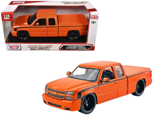 2006 Chevrolet Silverado Custom Pickup Truck Orange Metallic with Black Stripes ’Die-Cast Collection’ Series 1/25