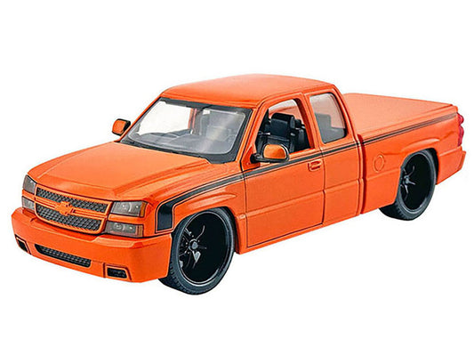 2006 Chevrolet Silverado Custom Pickup Truck Orange Metallic with Black Stripes ’Die-Cast Collection’ Series 1/25