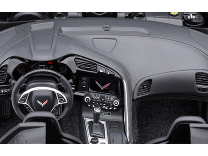 2019 Chevrolet Corvette C7 ZR1 Arctic White with Carbon Top 1/18 Model Car by Autoart-3
