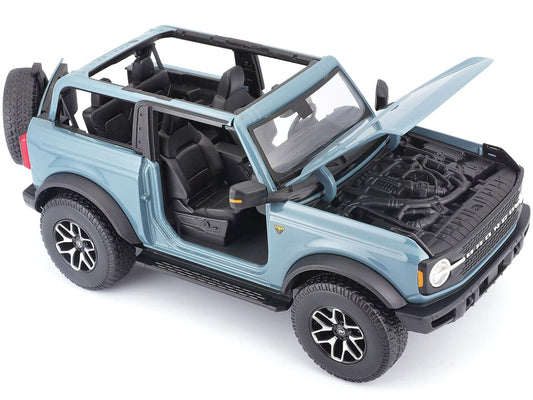 2021 Ford Bronco Badlands Blue "Special Edition" 1/18 Diecast Model Car by Maisto-1