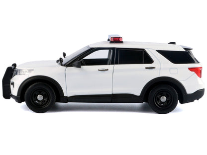 2022 Ford Police Interceptor Utility Plain White "Builder's Kit" with Flashing Light Bar and Front and Rear Lights and Sounds 1/24 Diecast Model Car by Motormax-1
