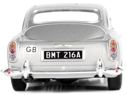Aston Martin DB5 RHD (Right Hand Drive) Silver Metallic James Bond 007 "Goldfinger" (1964) Movie "James Bond Collection" Series 1/24 Diecast Model Car by Motormax-3