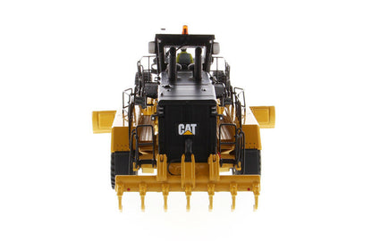 CAT Caterpillar 24 Motor Grader with Operator High Line Series 1/50 Diecast Model by Diecast Masters-3