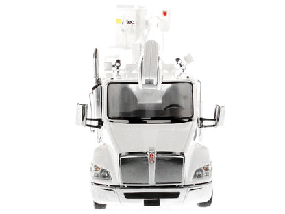 Kenworth T380 with Altec AA55 Aerial Service Truck White "Transport Series" 1/32 Diecast Model by Diecast Masters-3