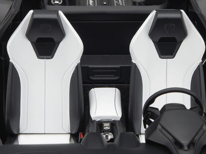Lamborghini Huracan GT "LB-Silhouette Works" White with Black 1/18 Model Car by Autoart-4