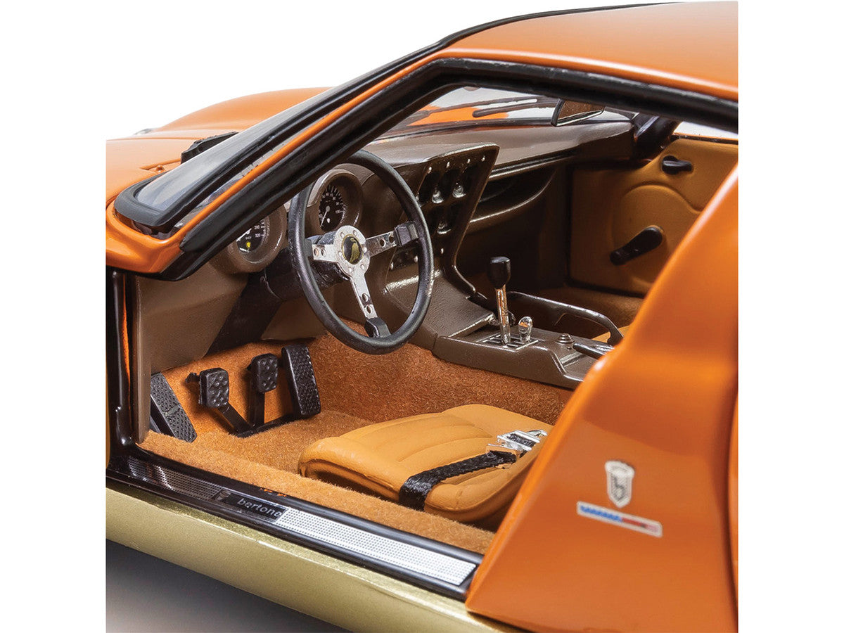Lamborghini Miura P 400 Orange 1/18 Diecast Model Car by Kyosho-3