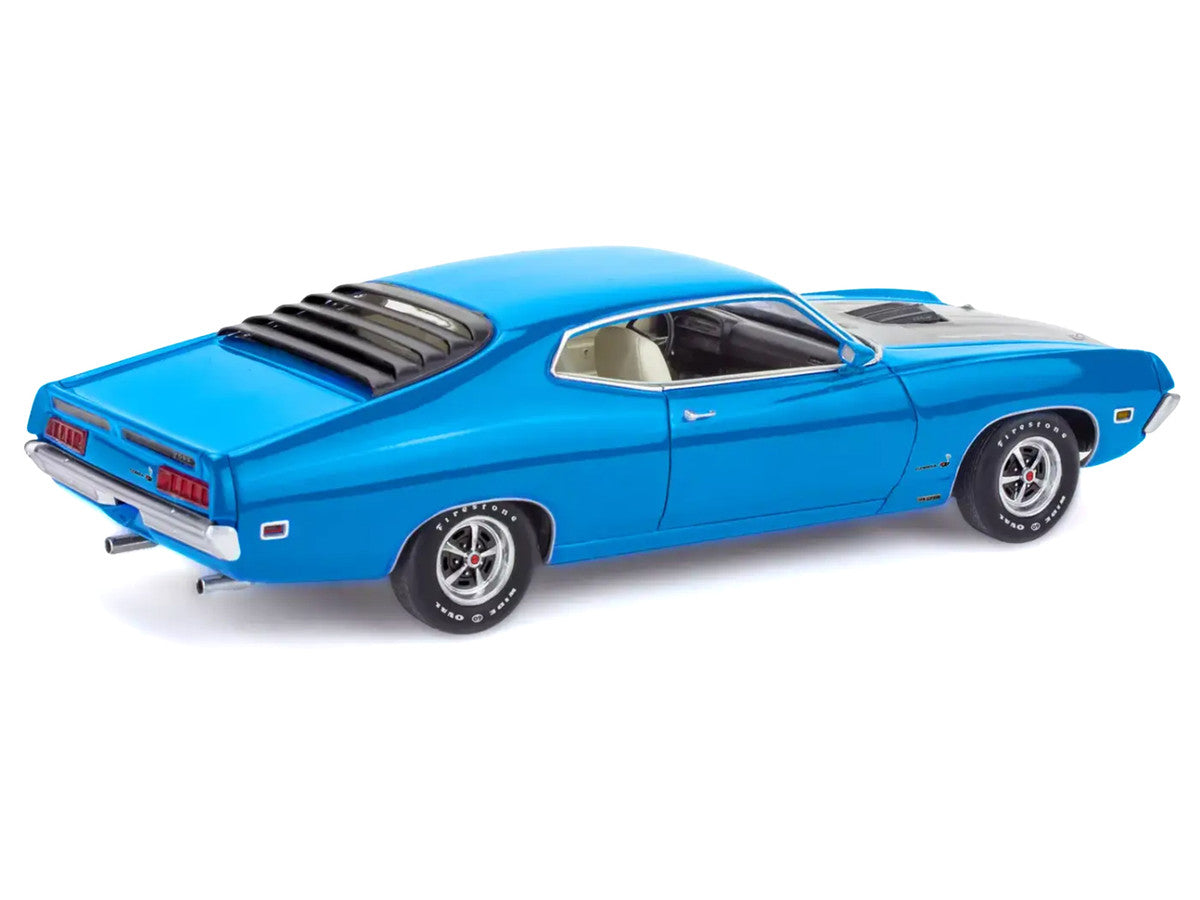 Level 4 Model Kit 1970 Ford Torino Cobra 1/25 Scale Model by Revell-0