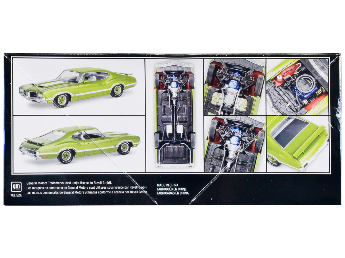 Level 5 Model Kit 1971 Oldsmobile 442 W-30 1/25 Scale Model by Revell-2