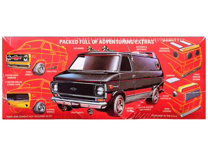 Skill 2 Model Kit 1977 Chevrolet Custom Van "Dungeons & Dragons" 1/25 Scale Model by AMT-1